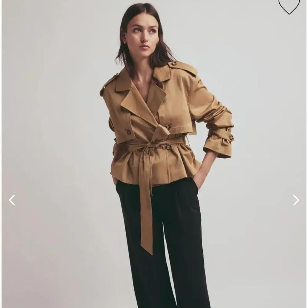 Women's Tan Coat THE CROPPED CHARLES TRENCH - Picture 4 of 8